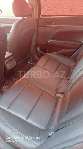 Hyundai Elantra 2018, 127,138 km - 2.0 l - Naxçıvan