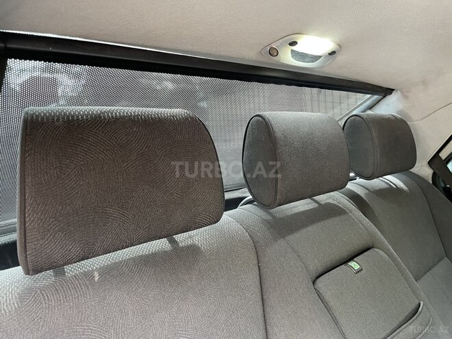 Mercedes E 320 2000, 305,900 km - 3.2 л - Şəki