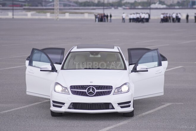 Mercedes C 250 2013, 138,000 km - 1.8 l - Bakı