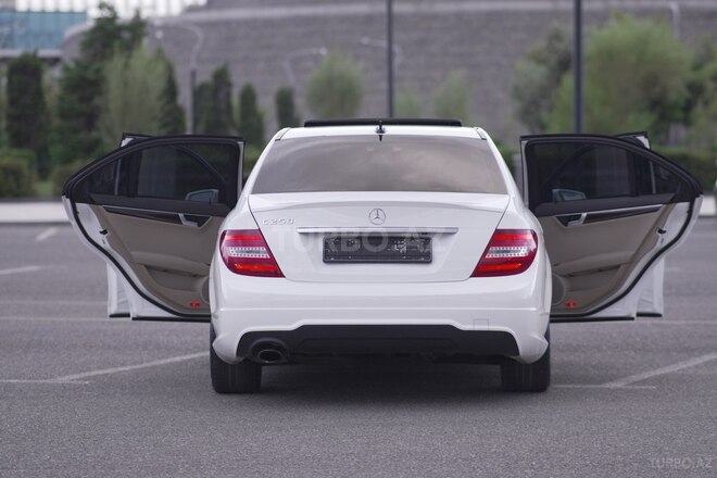 Mercedes C 250 2013, 138,000 km - 1.8 l - Bakı