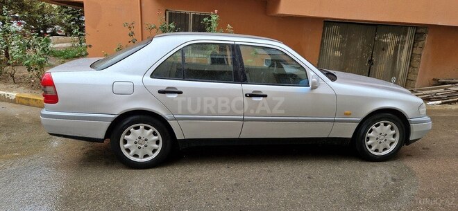 Mercedes C 200 1995, 280,032 km - 2.0 л - Bakı