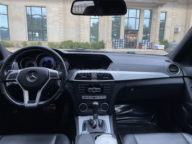 Mercedes C 250 2013, 188,000 km - 1.8 л - Bakı
