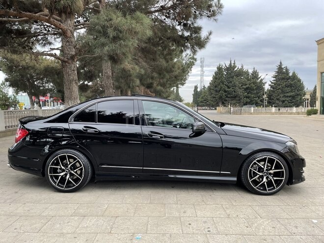 Mercedes C 250 2013, 188,000 km - 1.8 л - Bakı