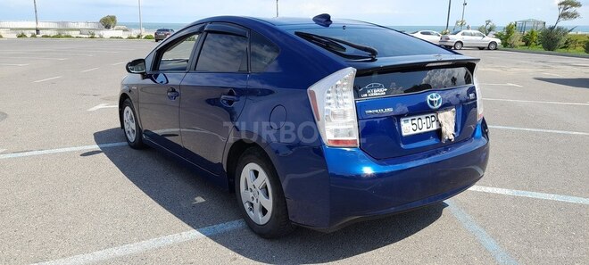 Toyota Prius 2011, 220,000 km - 1.8 l - Sumqayıt