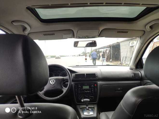 Volkswagen Passat 2004, 326,000 km - 1.8 l - Bakı