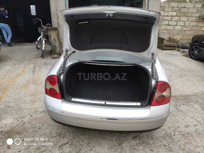 Volkswagen Passat 2004, 326,000 km - 1.8 l - Bakı