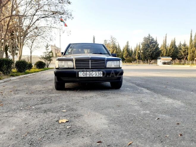 Mercedes 190 1992, 35,000 km - 1.8 л - Balakən