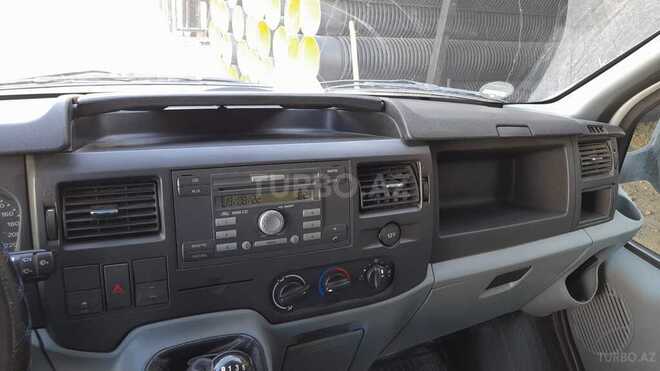 Ford Transit 2010, 168,260 km - 2.4 l - Bakı