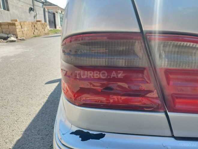 Mercedes E 240 1999, 360,999 km - 2.4 л - Tovuz