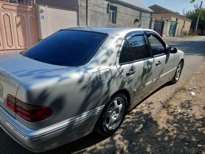 Mercedes E 240 1999, 360,999 km - 2.4 л - Tovuz