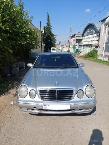 Mercedes E 240 1999, 360,999 km - 2.4 л - Tovuz