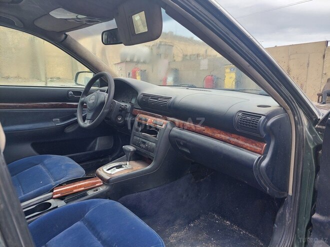 Audi A4 1999, 250,000 km - 2.8 l - Bakı