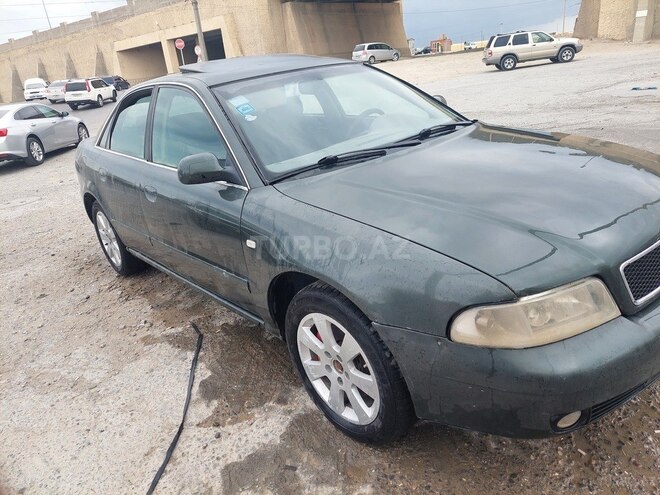 Audi A4 1999, 250,000 km - 2.8 l - Bakı