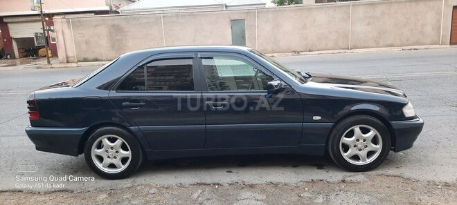 Mercedes C 220 1999, 500,000 km - 2.2 l - Bakı