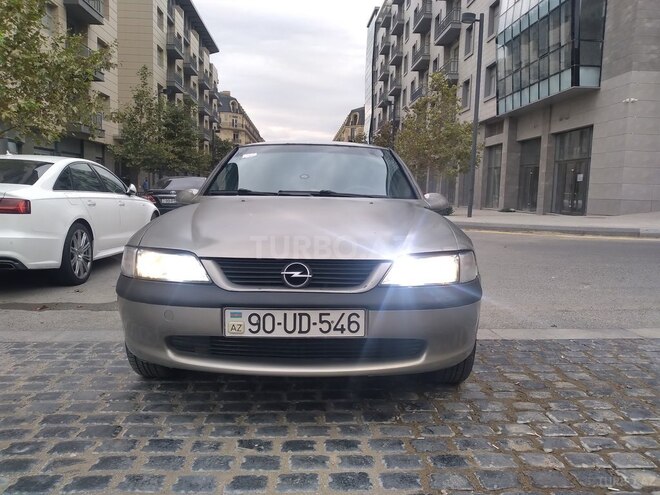 Opel Vectra 1996, 480,000 km - 1.6 l - Bakı