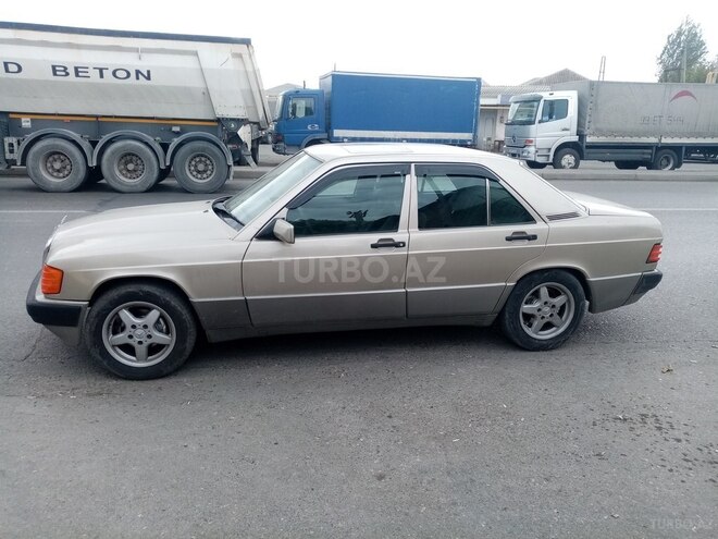 Mercedes 190 1992, 430,000 km - 2.0 l - Bakı