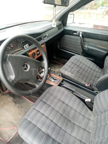 Mercedes 190 1992, 430,000 km - 2.0 l - Bakı
