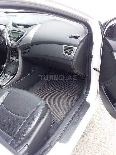 Hyundai Elantra 2013, 143,800 km - 1.8 л - Bakı