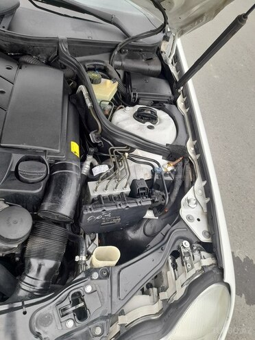 Mercedes C 240 2001, 250,000 km - 2.6 l - Mingəçevir