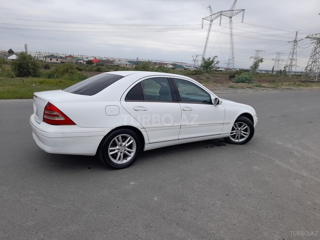 Mercedes C 240 2001, 250,000 km - 2.6 l - Mingəçevir