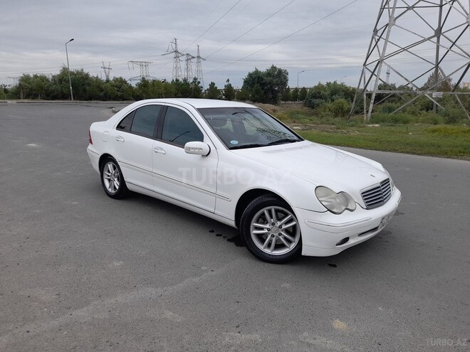 Mercedes C 240 2001, 250,000 km - 2.6 l - Mingəçevir