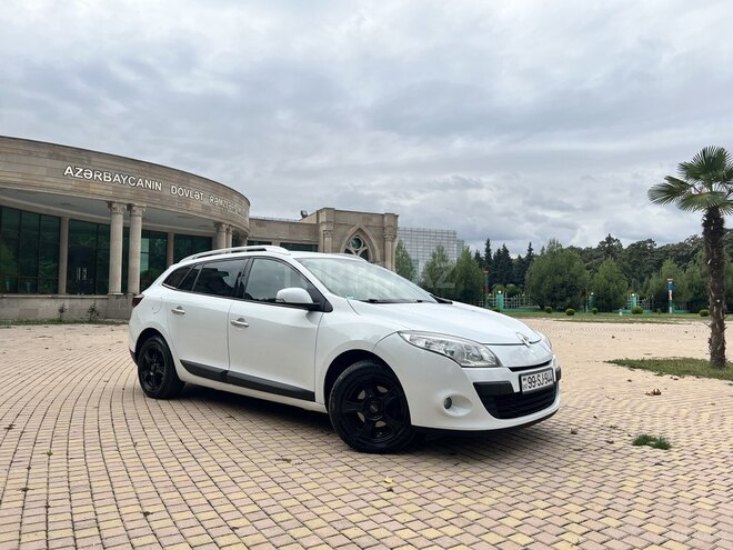 Renault Megane 2010, 312,000 km - 1.5 l - Bakı
