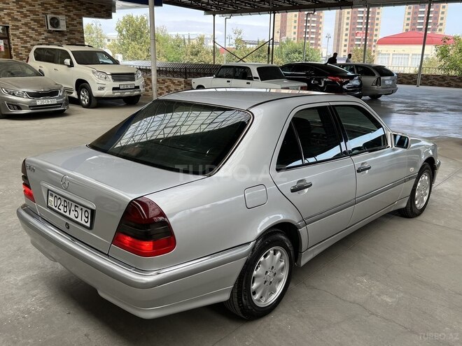 Mercedes C 180 2000, 256,555 km - 1.8 l - Gəncə