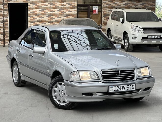 Mercedes C 180 2000, 256,555 km - 1.8 l - Gəncə
