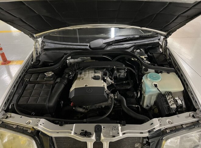Mercedes C 180 2000, 256,555 km - 1.8 l - Gəncə