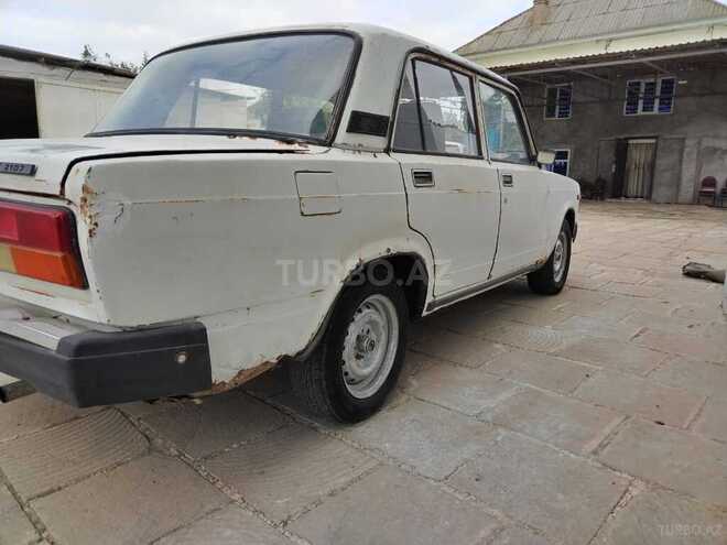 LADA (VAZ) 2107 2000, 132,619 km - 1.6 л - Salyan