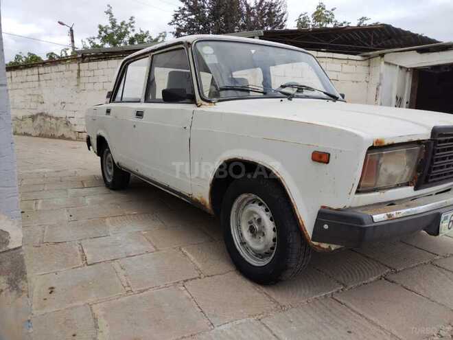LADA (VAZ) 2107 2000, 132,619 km - 1.6 л - Salyan