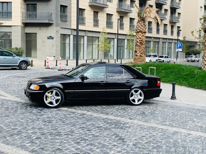 Mercedes C 230 2000, 288,060 km - 2.3 l - Bakı