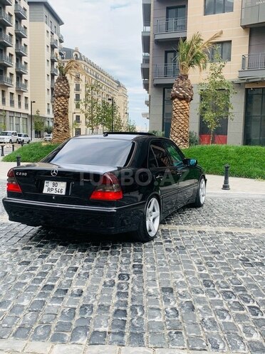 Mercedes C 230 2000, 288,060 km - 2.3 l - Bakı