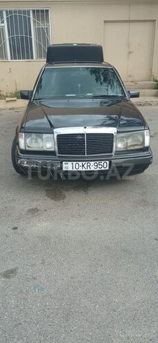Mercedes E 250 1993, 491,429 km - 2.5 l - Bakı