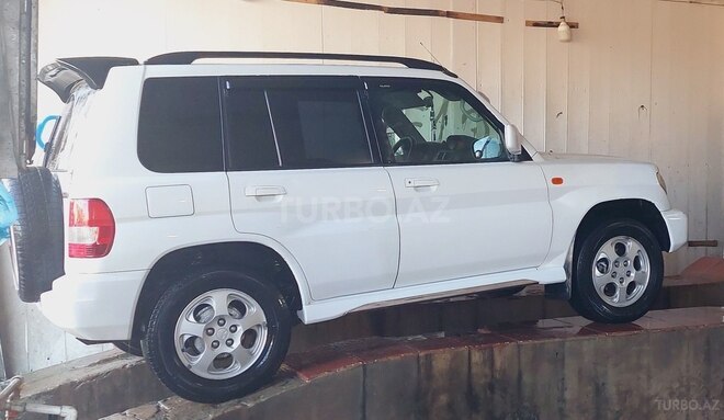 Mitsubishi Pajero io 2000, 410,000 km - 1.8 l - Bakı
