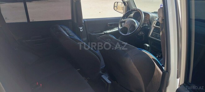 Mitsubishi Pajero io 2000, 410,000 km - 1.8 l - Bakı