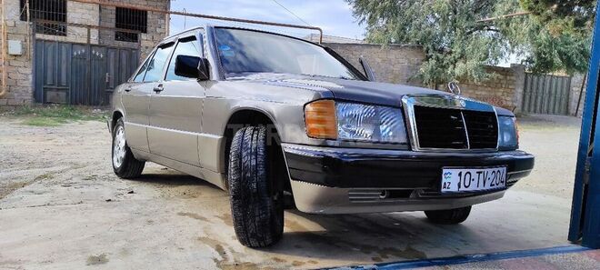 Mercedes 190 1989, 169,811 km - 2.0 l - Bakı