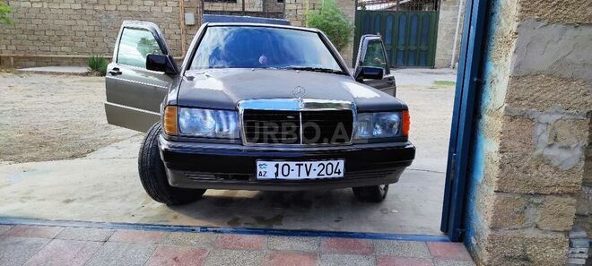 Mercedes 190 1989, 169,811 km - 2.0 l - Bakı