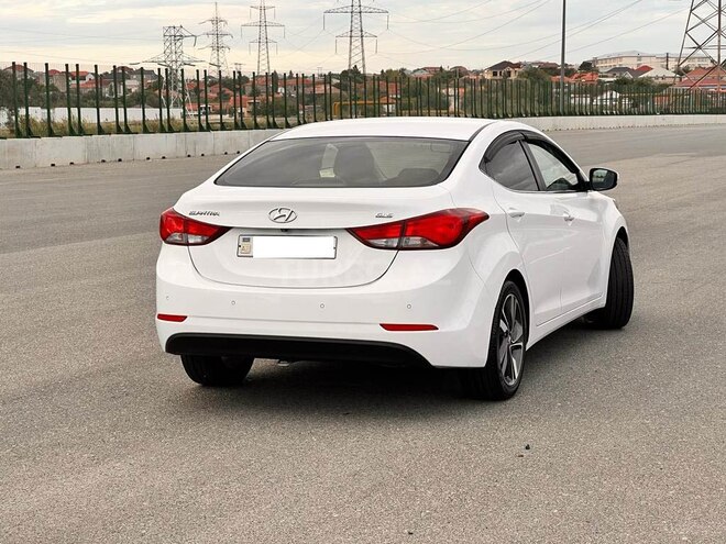 Hyundai Elantra 2014, 140,000 km - 1.8 l - Bakı