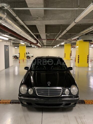 Mercedes E 270 2000, 256,000 km - 2.7 l - Gəncə