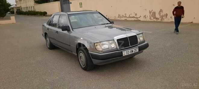Mercedes E 200 1990, 220,000 km - 2.0 l - Sumqayıt