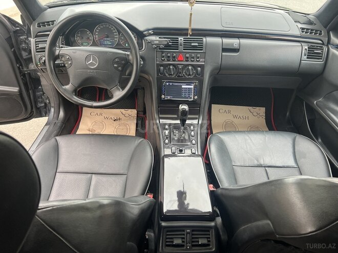 Mercedes E 320 2000, 312,000 km - 3.2 л - Bakı