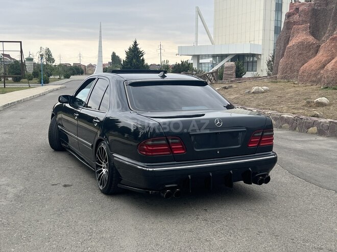 Mercedes E 320 2000, 312,000 km - 3.2 л - Bakı