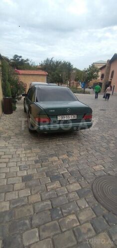 Mercedes E 230 1990, 200,009 km - 2.3 l - Bakı