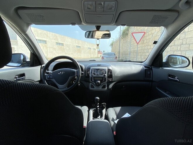 Hyundai i30 2008, 208,000 km - 1.6 l - Bakı