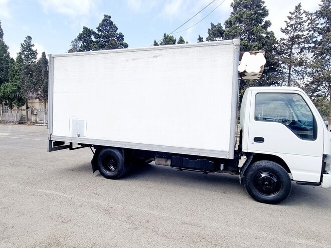 Isuzu NPR 66 L 2008, 255,820 km - 4.4 л - Bakı