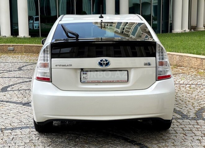 Toyota Prius 2011, 271,409 km - 1.8 l - Bakı