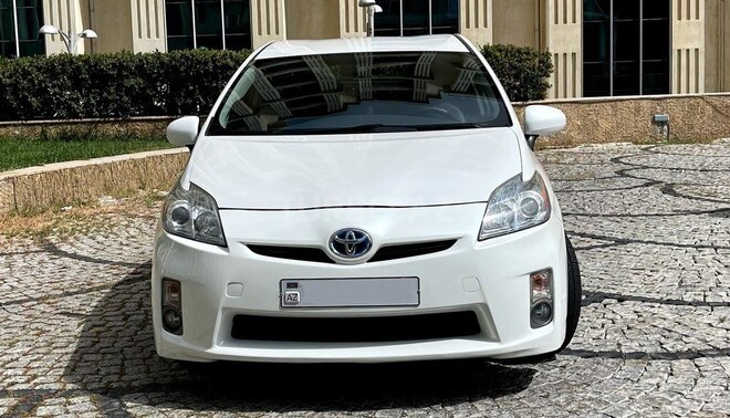 Toyota Prius 2011, 271,409 km - 1.8 l - Bakı
