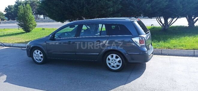 Opel Astra 2005, 460,000 km - 2.0 l - Bakı