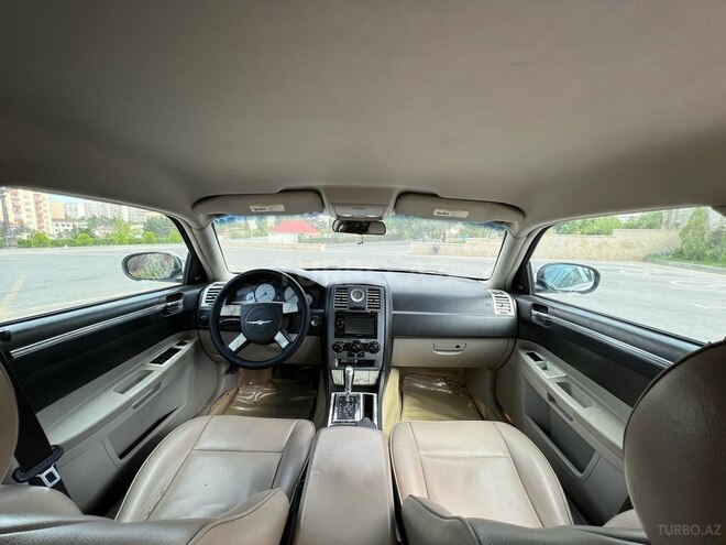 Chrysler 300C 2005, 195,000 km - 2.7 l - Bakı